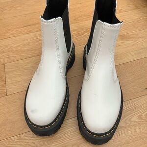 Dr. Martens White Ankle Boots sz 8